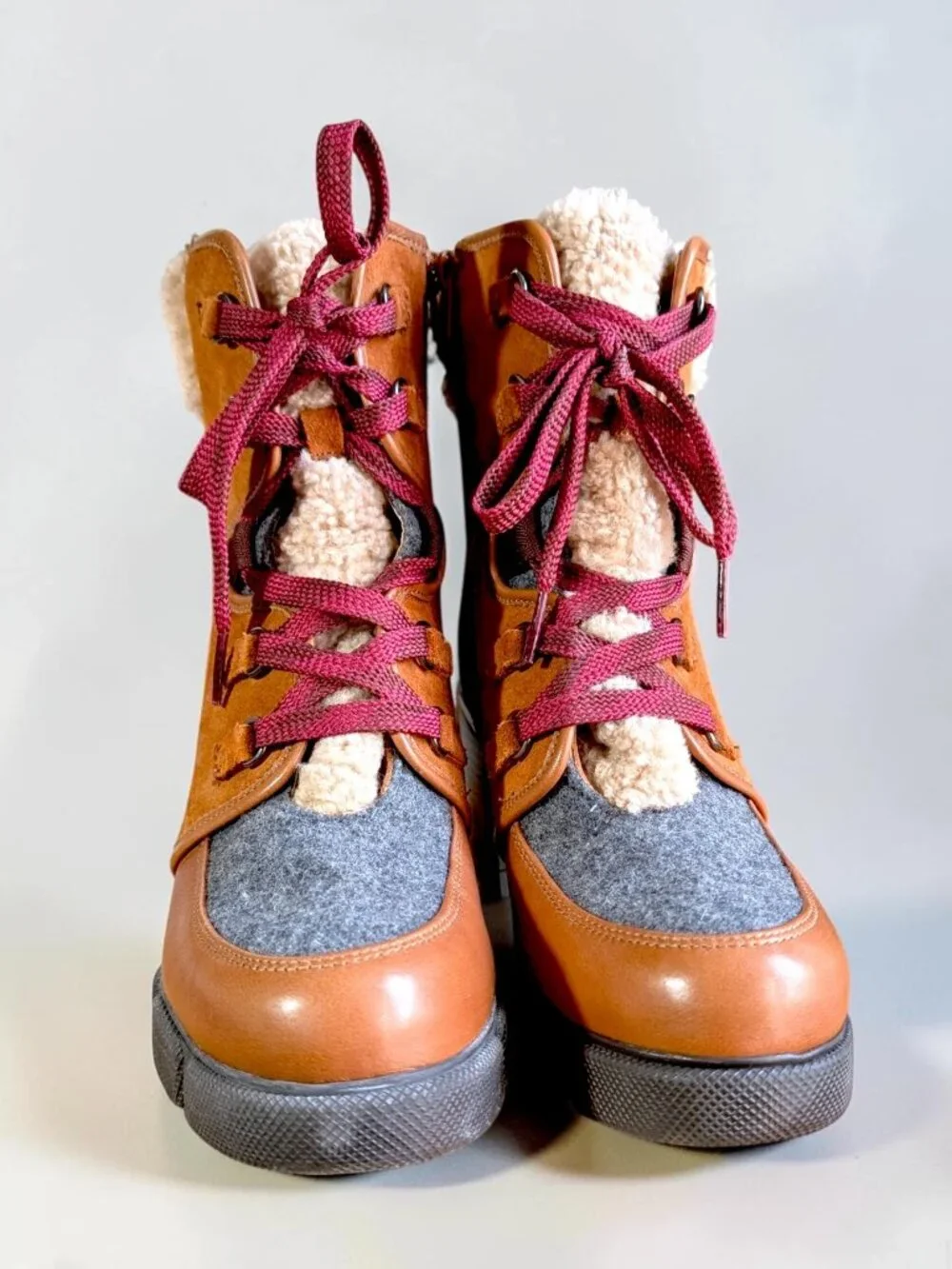 Naturalizer Myla waterproof fairy cottage chunky platform colorblock boot 7.5 US